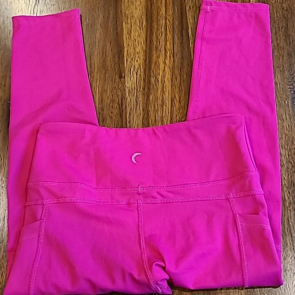 Zyia Women's Cropped Leggings Size 4 - Picture 1 of 5